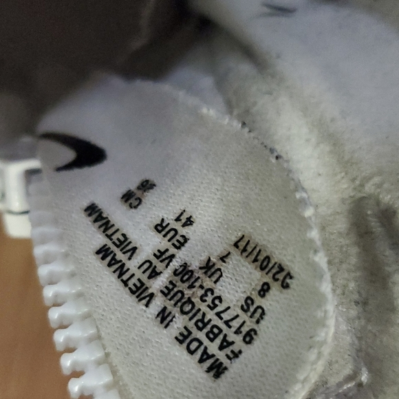 Nike urban utility shoes sz 8 - Picture 10 of 10